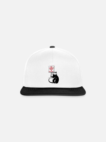 No Human Being is Illegal - Snapback Cap - Weiß/Schwarz