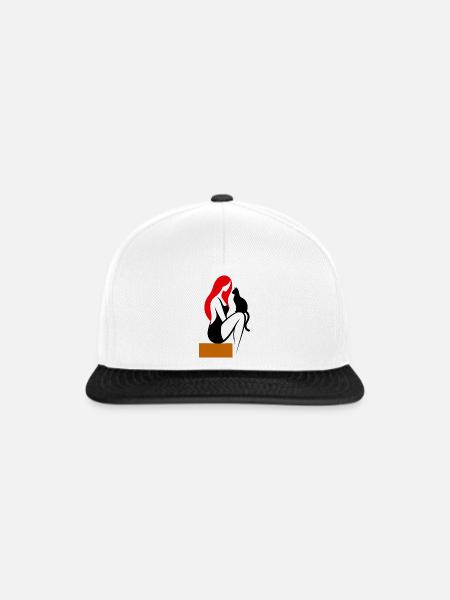 donna_stilizzata_con_capelli_rossi_e_gatto_nero - Snapback Cap - Weiß/Schwarz
