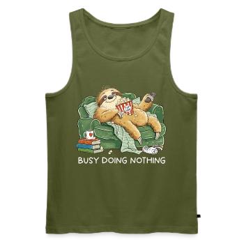 Busy Doing Nothing Faultier Couch Popcorn - Männer Premium Bio Tank Top - Khaki - Vorne - Michal (187cm)
