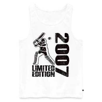 Limited Edition 2007 Limited Edition Cricket - Männer Premium Bio Tank Top - Weiß - Vorne - Michal (187cm)