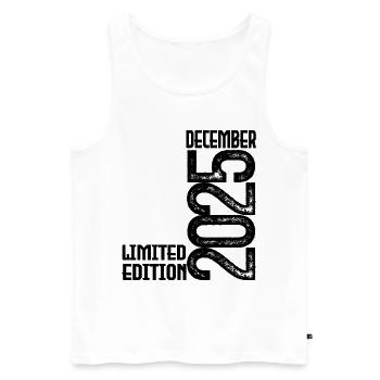 Geburtstagsgeschenk Dezember 2025. Dezember 2025. - Männer Premium Bio Tank Top - Weiß - Vorne - Michal (187cm)
