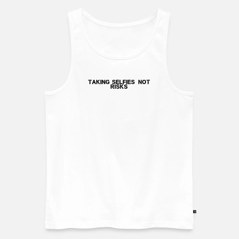 Wandern - Taking selfies, not risks - Männer Premium Bio Tank Top - Weiß