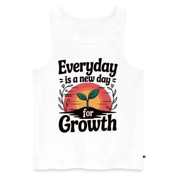 Wachsen mit jedem neuen Tag - Männer Premium Bio Tank Top - Weiß - Vorne - Michal (187cm)
