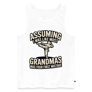 Kampfsport Oma Spruch Großmutter Karate - Männer Premium Bio Tank Top - Weiß - Vorne - Michal (187cm)