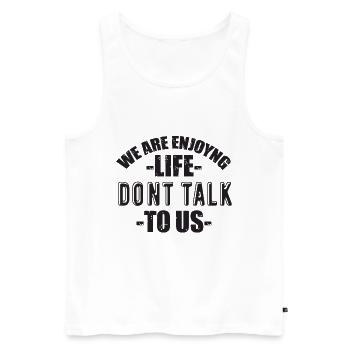 Wochenende mit Freunden in der Gruppe Trinken und - Männer Premium Bio Tank Top - Weiß - Vorne - Michal (187cm)