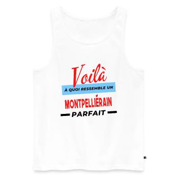 Voilà a quoi ressemble un MONTPELLIÉRAIN Humour - Débardeur bio Premium Homme - blanc - Devant - AI Model Male 178 light (178cm)
