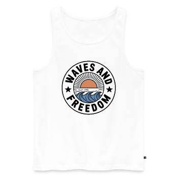 Waves & Freedom | Surfer & Strand Lover - Männer Premium Bio Tank Top - Weiß - Vorne - Michal (187cm)