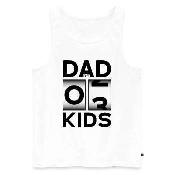 DAD OF 3 KIDS DAD THIRD CHILD - Men's Premium Organic Tank Top - white - Front - Michal (187cm)