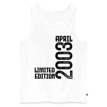 Geschenk April 2003. Jubiläum April 2003. April. - Männer Premium Bio Tank Top - Weiß - Vorne - Michal (187cm)