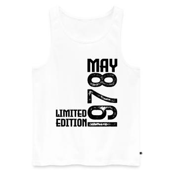 Gift May 1978. Anniversary May 1978. May 1978. - Men's Premium Organic Tank Top - white - Front - Michal (187cm)