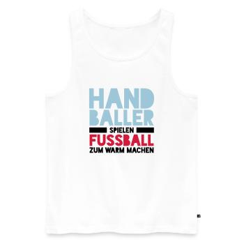 Handballer spielen Fussball zum Warm machen - Männer Premium Bio Tank Top - Weiß - Vorne - Michal (187cm)
