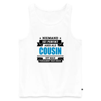 Funshirt Cousin - Männer Premium Bio Tank Top - Weiß - Vorne - AI Model Male 178 light (178cm)