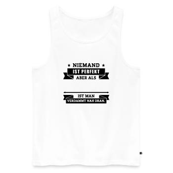 Funshirt Dein Text - Männer Premium Bio Tank Top - Weiß - Vorne - Michal (187cm)