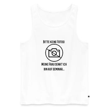 Mallorca Closing 2022 - Bitte keine Fotos - Männer Premium Bio Tank Top - Weiß - Vorne - Michal (187cm)