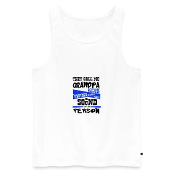Partner in Crime klingt wie Bad Person Opa - Männer Premium Bio Tank Top - Weiß - Vorne - AI Model Male 178 light (178cm)