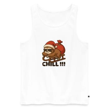 Chilliges Weihnachtsfaultier auf Schlitten - Männer Premium Bio Tank Top - Weiß - Vorne - AI Model Male 178 light (178cm)