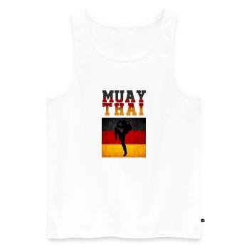 Muay Thai Germany - Männer Premium Bio Tank Top - Weiß - Vorne - Michal (187cm)