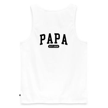 Dad Est 2026 New Dad Mama Schwangerschaft Vater 26 - Männer Premium Bio Tank Top - Weiß - Hinten - AI Model Male 178 light (178cm)