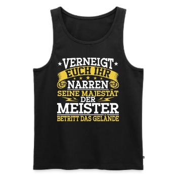 Der Meister betritt das Gelände - Meisterprüfung - Männer Premium Bio Tank Top - Schwarz - Vorne - Michal (187cm)