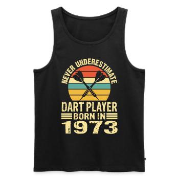 Never Underestimate Dart Player Born In 1973 - Männer Premium Bio Tank Top - Schwarz - Vorne - Michal (187cm)