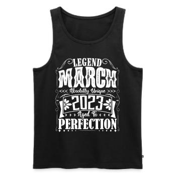 März 2023. Geburtstagsgeschenk März 2023. März. - Männer Premium Bio Tank Top - Schwarz - Vorne - Michal (187cm)