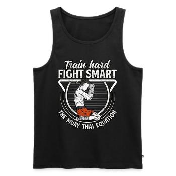Entraînez-vous durement, combattez intelligemment, le Muay Thai : l’équation - Débardeur bio Premium Homme - noir - Devant - Michal (187cm)