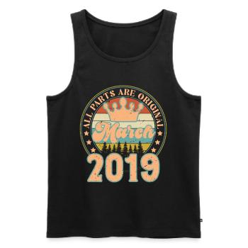 März 2019. März 2019 Geburtstagsgeschenk. März. - Männer Premium Bio Tank Top - Schwarz - Vorne - AI Model Male 178 light (178cm)