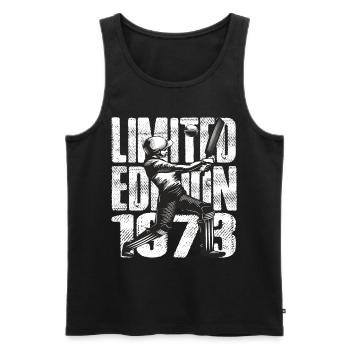 Limited Edition 1973 Limited Edition Cricket - Männer Premium Bio Tank Top - Schwarz - Vorne - Michal (187cm)