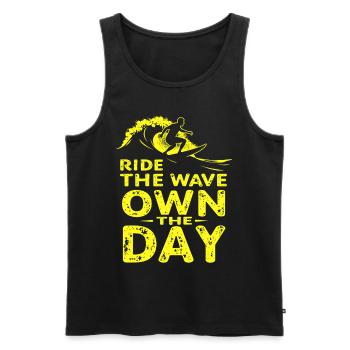 Surfer Ride the Wave – Own the Day Spruch - Männer Premium Bio Tank Top - Schwarz - Vorne - AI Model Male 178 light (178cm)