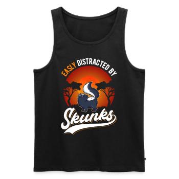 Easily distracted by Skunks Stinktier - Männer Premium Bio Tank Top - Schwarz - Vorne - Michal (187cm)