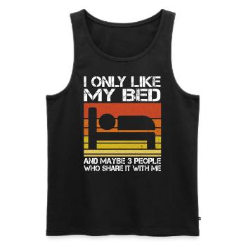 I only like my bed and maybe 3 people who share it - Männer Premium Bio Tank Top - Schwarz - Vorne - Michal (187cm)