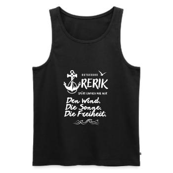 Rerik, Ostseebad spüre den Wind, die Sonne Spruch - Männer Premium Bio Tank Top - Schwarz - Vorne - AI Model Male 178 light (178cm)