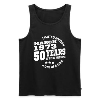 50 Jahre alt - Genial seit März 1973 - Männer Premium Bio Tank Top - Schwarz - Vorne - Michal (187cm)