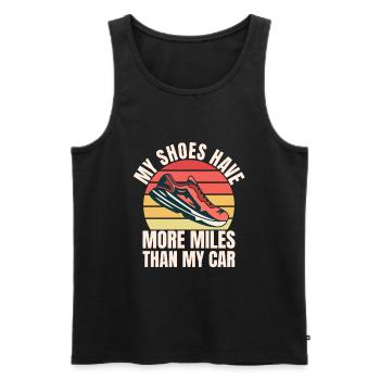 Laufen Schuhe haben mehr Meilen als mein Auto - Männer Premium Bio Tank Top - Schwarz - Vorne - Michal (187cm)