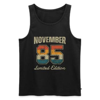 Geburtstag: November 1985 - Limited Edition Retro - Männer Premium Bio Tank Top - Schwarz - Vorne - Michal (187cm)