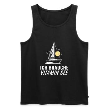 Segeln ich brauche Vitamin See - Männer Premium Bio Tank Top - Schwarz - Vorne - Michal (187cm)