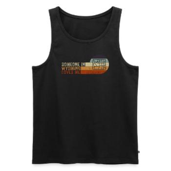 Jemand in Wyoming liebt mich - Männer Premium Bio Tank Top - Schwarz - Vorne - AI Model Male 178 light (178cm)