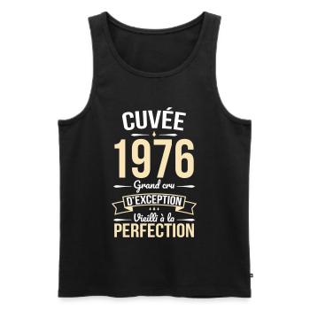 1976 – Aged to perfection - Men's Premium Organic Tank Top - black - Front - AI Model Male 178 light (178cm)