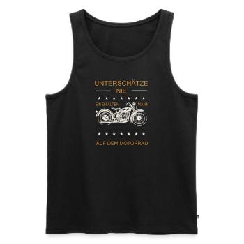 UNTERSCHÄTZE NIE EINEN ALTEN MAN MOTORRAD - Männer Premium Bio Tank Top - Schwarz - Vorne - Michal (187cm)