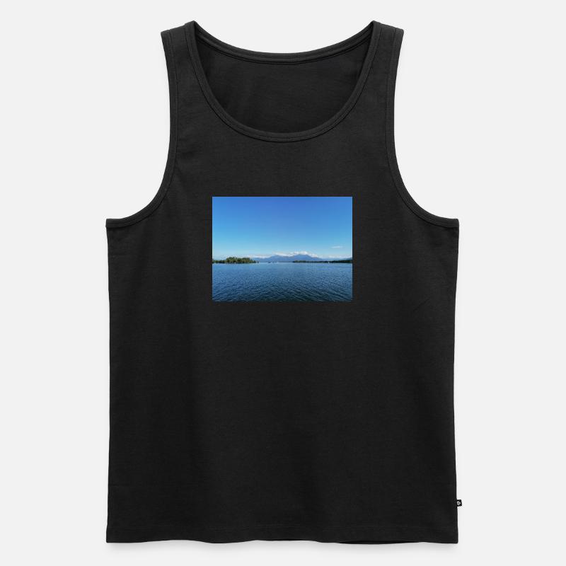 Blauer Bergsee und Bergpanorama - Männer Premium Bio Tank Top - Schwarz