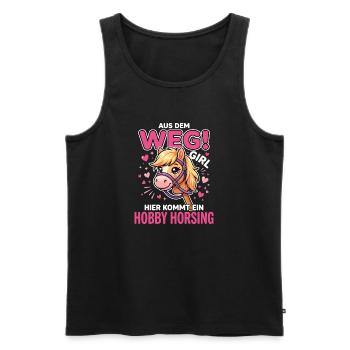 Aus dem weg girl hier kommt ein hobby horsing - Männer Premium Bio Tank Top - Schwarz - Vorne - Michal (187cm)