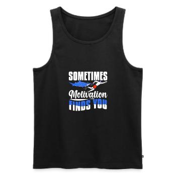 Manchmal findet dich die Motivation Schwimmer - Männer Premium Bio Tank Top - Schwarz - Vorne - Michal (187cm)