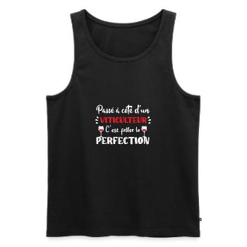 Passé à côté d'un viticulteur t-shirt homme - Débardeur bio Premium Homme - noir - Devant - Michal (187cm)