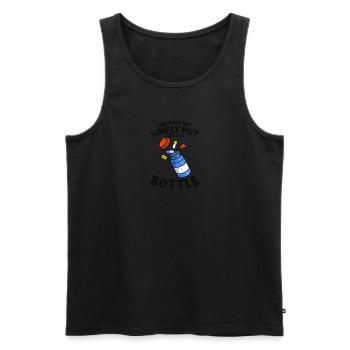Man gibt nicht einfach Pillen in eine Flasche - - Männer Premium Bio Tank Top - Schwarz - Vorne - Michal (187cm)