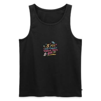 Nach 5 Jahren habe ich ihn noch nicht getötet - Männer Premium Bio Tank Top - Schwarz - Vorne - Michal (187cm)