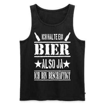 ICH HALTE EIN BIER ALSO JA ICH BIN BESCHÄFTIGT - Männer Premium Bio Tank Top - Schwarz - Vorne - Michal (187cm)