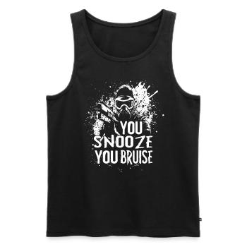 Paintball Spruch You Snooze You Bruise | Paintball - Männer Premium Bio Tank Top - Schwarz - Vorne - Michal (187cm)