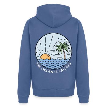 Der Ozean ruft - Unisex Premium Bio Zip Hoodie - Taubenblau - Hinten - Nico (187cm)