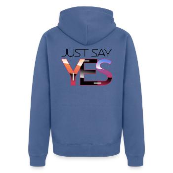 Just say yes - Veste à capuche bio Premium Unisexe - bleu pigeon - Dos - Nico (187cm)