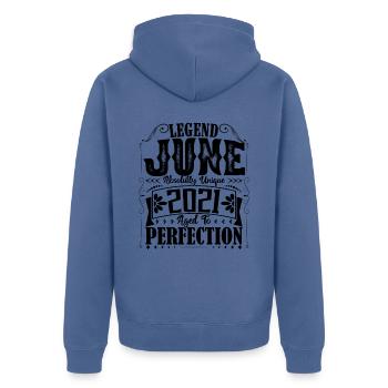 Juni 2021. Geburtstag Juni 2021 Geschenk Juni 2021 - Unisex Premium Bio Zip Hoodie - Taubenblau - Hinten - Nico (187cm)